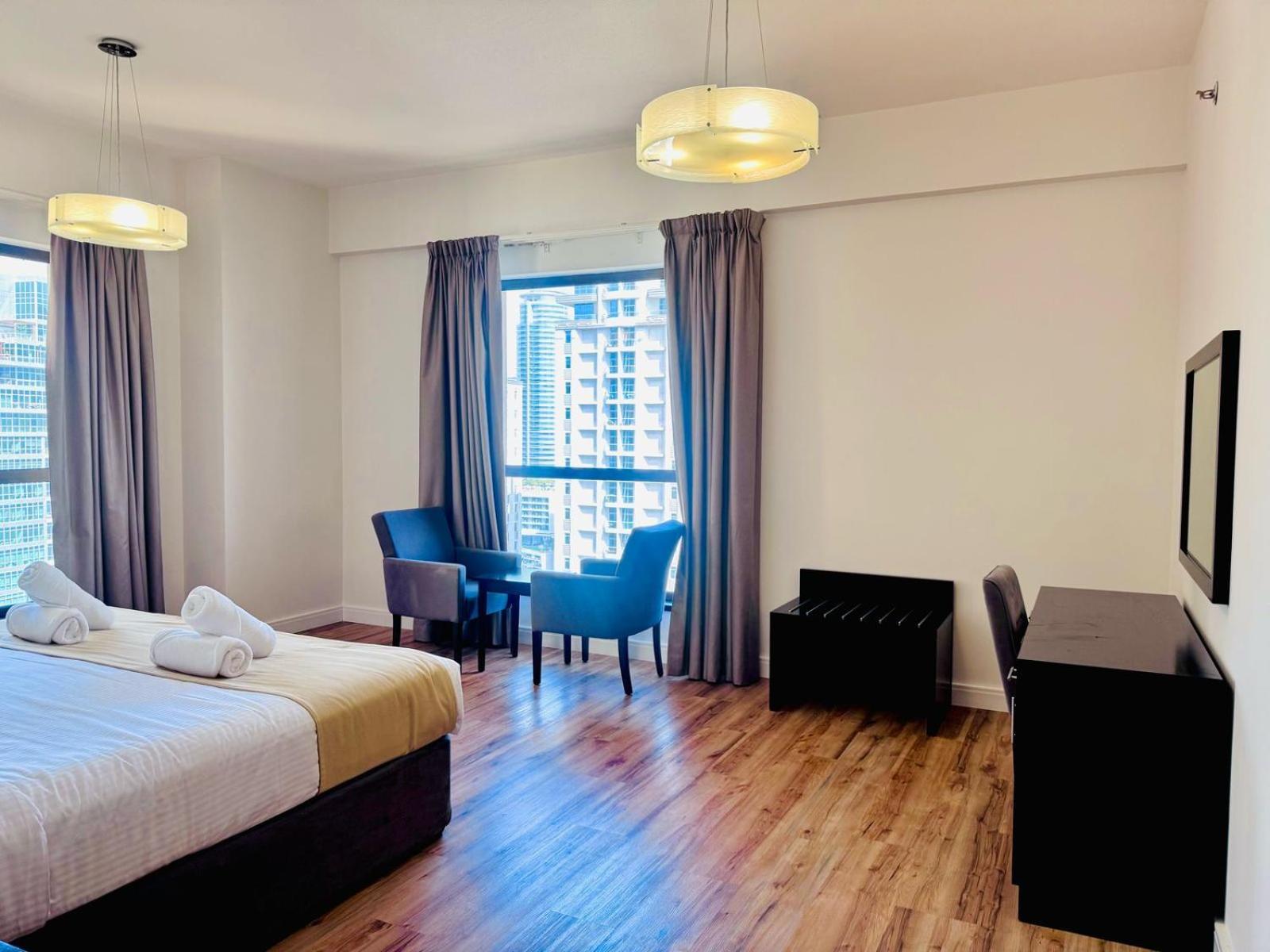 Stunning 3br On Jbr With Marina View On High Floor Maid's Room, Near Mall, Metro & Cinemas - By Sunkissed Homes *