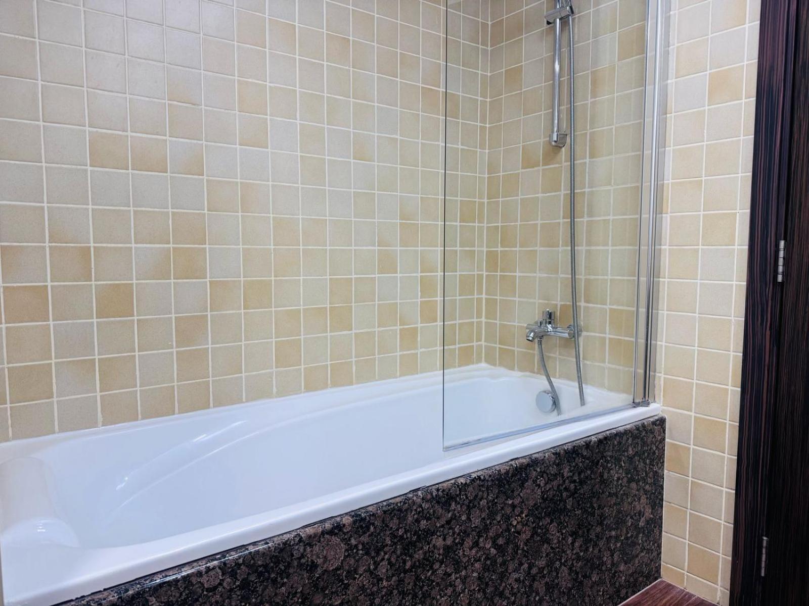 Stunning 3br On Jbr With Marina View On High Floor Maid's Room, Near Mall, Metro & Cinemas - By Sunkissed Homes Apartment *